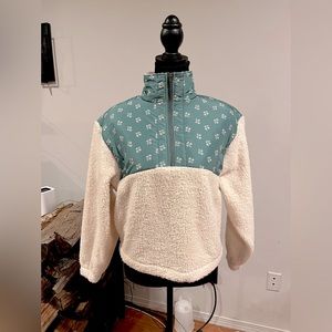 Universal Thread Fleece Half-Zip Pullover